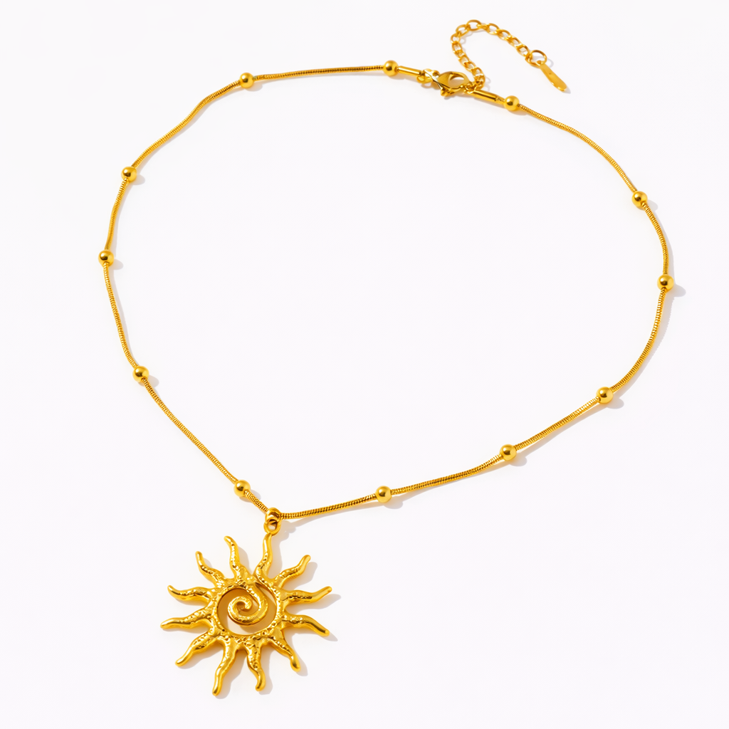 Solaria Necklace