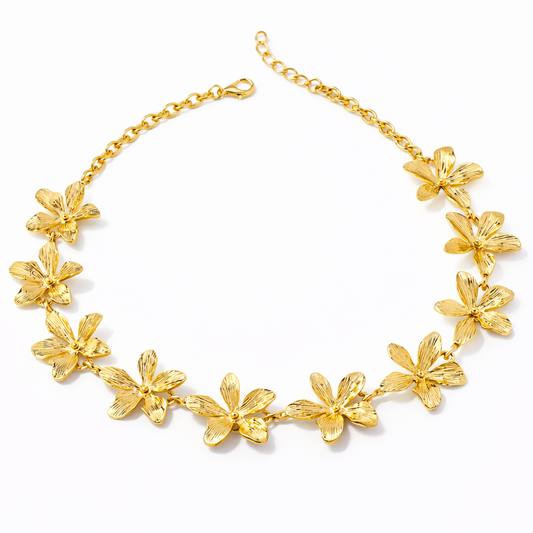 Éternelle Fleur Necklace